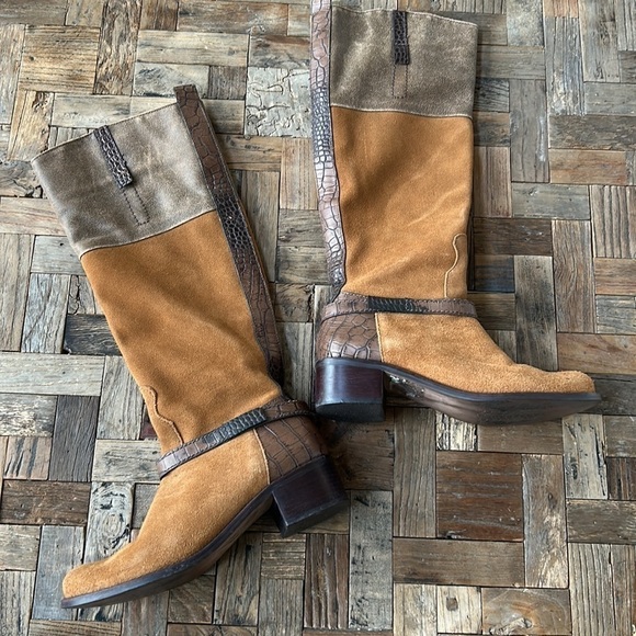 Matisse Nola Tall Brown Suede Riding Boots - Picture 4 of 14